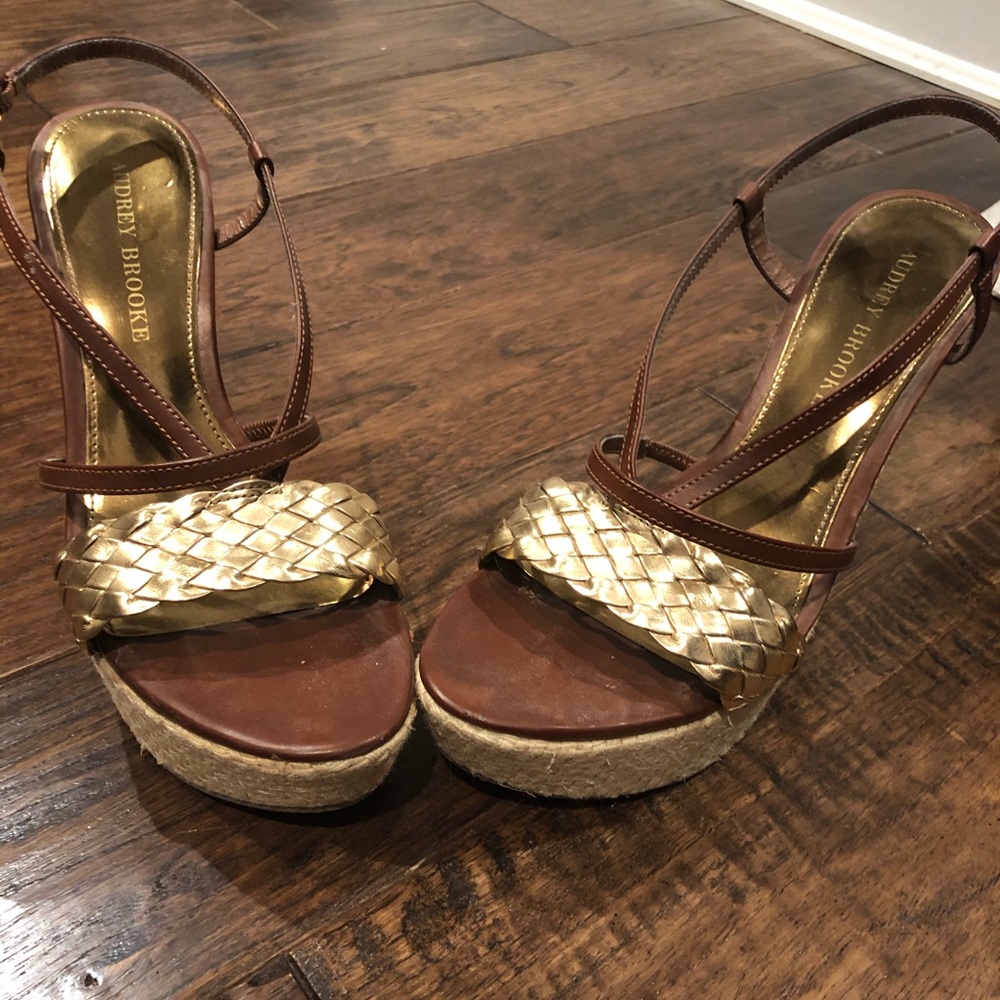 Brown gold wedge with ankle strap
